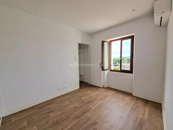 Location                                                      Appartement
                        
                     3 pièces                      58 m2                     à Le Luc