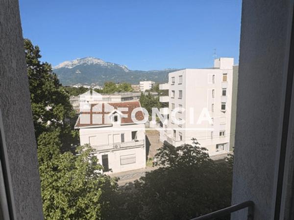 Location Studio 32.22 m² - 101 AVENUE JEAN PERROT Grenoble 38100