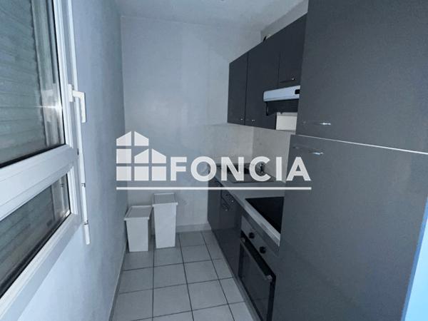 Location Studio 25.53 m² - 40 RUE PIERRE SEMARD Grenoble 38000