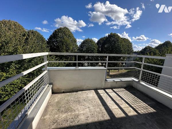NOUVEAUTE - SAINT JACQUES DE LA LANDE T2 DERNIER ETAGE