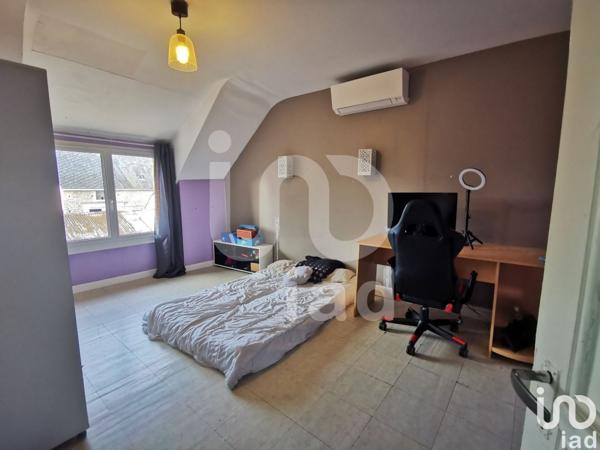 Maison 6 pièces de 208 m² à Cormainville (28140)