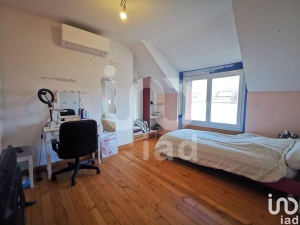 Maison 6 pièces de 208 m² à Cormainville (28140)