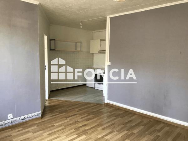 Location Appartement 3 pièces 52.29 m² - 248 RUE NICOLAS PARENT Chambery 73000