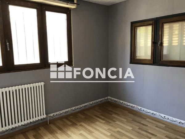 Location Appartement 3 pièces 52.29 m² - 248 RUE NICOLAS PARENT Chambery 73000