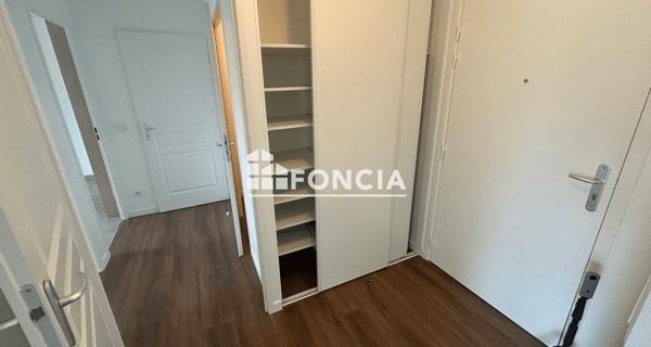 Location Appartement 3 pièces 58.15 m² - Meyzieu 69330