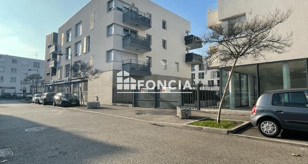 Location Appartement 3 pièces 58.15 m² - Meyzieu 69330
