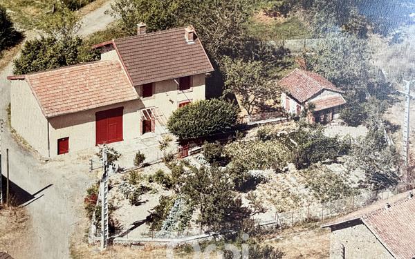 Maison à vendre    3 pièces • 67 m2 Flavignac