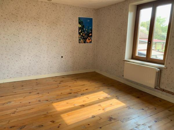 Maison idéalement exposée dans quartier calme