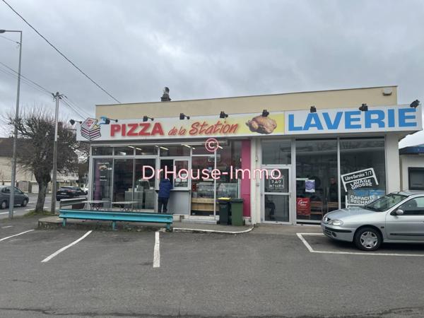 Commerce à vendre 3 pièces de 176 m²