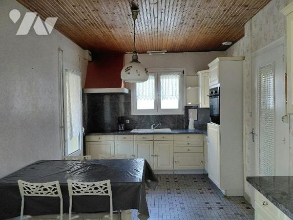 CHALLANS - MAISON 3 PIECES - TERRAIN 800 M²