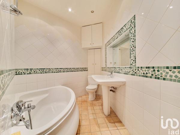 Appartement 6 pièces de 127 m² à Paris (75009)