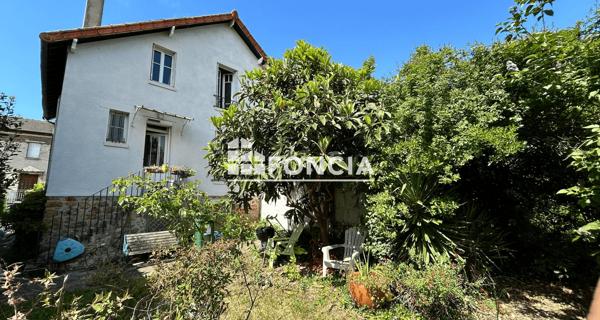 À vendre Maison 5 pièces 92.2 m² - Fontenay-aux-roses 92260