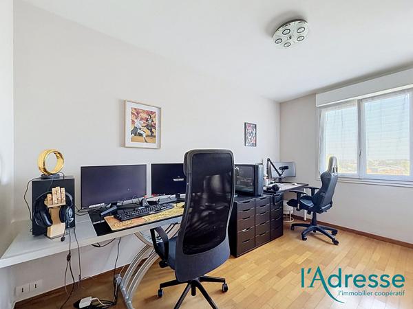LAVAL - Secteur "Les Blardières" Maison sur sous-sol