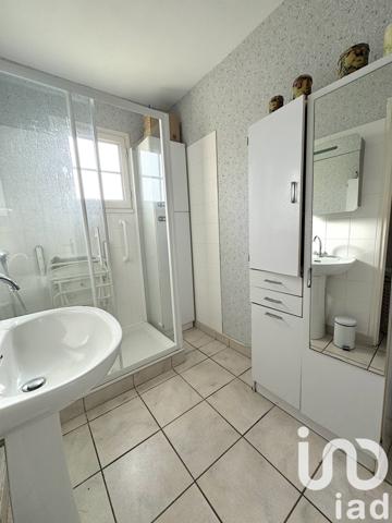 Maison à vendre 5 pièces 136 m² Saint-Coulomb