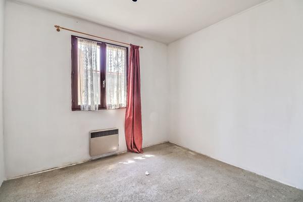 Maison
         4 pièces
        - 89 m² 253 200 € *