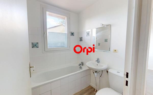 Appartement à vendre    2 pièces • 47 m2 Vaulx-en-Velin