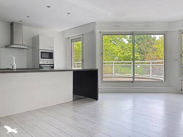 Appartement 279 500 € Bordeaux 2 p 58 m² DPE C