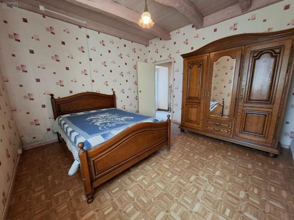 Corps de ferme à vendre à Lanrivain dans les Côtes-d'Armor (22480), ref : 22075-MA01641