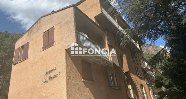 À vendre Studio 22.3 m² - Digne-les-bains 04000