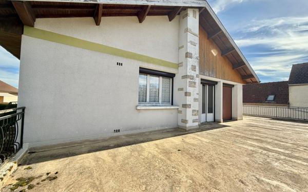 Maison à vendre    7 pièces •  Genlis