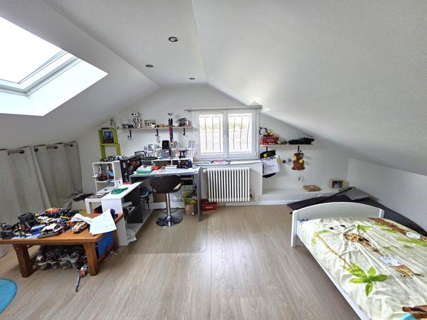 MESANGER MAISON 5 CHAMBRES