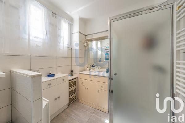 Maison à vendre 4 pièces 80 m² Moret-Loing-et-Orvanne