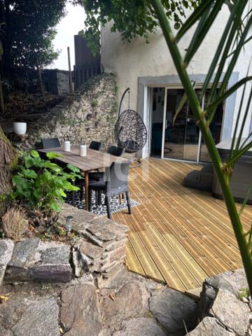 MAISON SAINT JULIEN DE CONCELLES