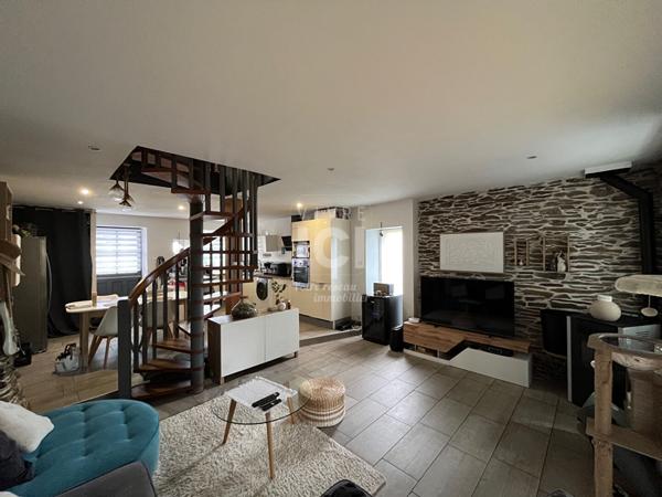 MAISON SAINT JULIEN DE CONCELLES