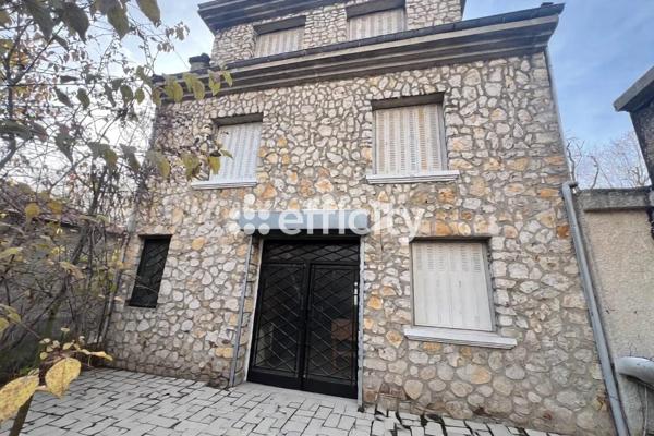 Maison 11 pièces - 250 m² Exclusivité efficity