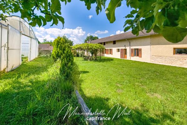 LONGÈRE RÉNOVÉE – 135 m² habitables + DÉPENDANCES – 4156 m² de terrain