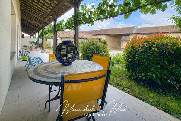 LONGÈRE RÉNOVÉE – 135 m² habitables + DÉPENDANCES – 4156 m² de terrain