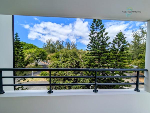 F4 neuf en Duplex 99,49 m2 à Saint Paul Rés. PSAMATHEE