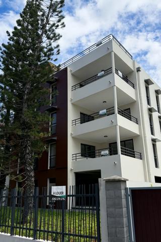 F4 neuf en Duplex 99,49 m2 à Saint Paul Rés. PSAMATHEE