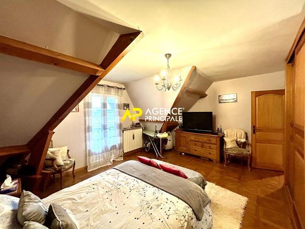 NOUVEAU BEZONS _ Maison de 6 pièces €530 000 ** - Référence 4454