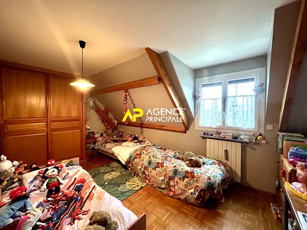 NOUVEAU BEZONS _ Maison de 6 pièces €530 000 ** - Référence 4454