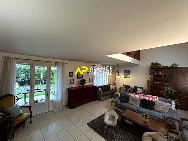 NOUVEAU BEZONS _ Maison de 6 pièces €530 000 ** - Référence 4454