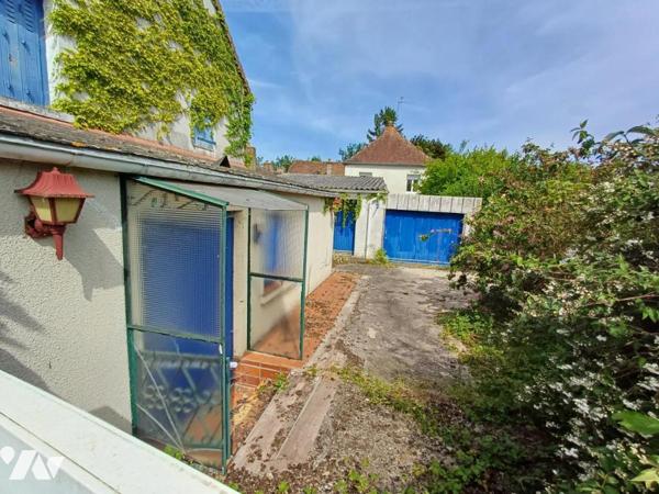 FYÉ - Maison de bourg de 137 m² Habitables 