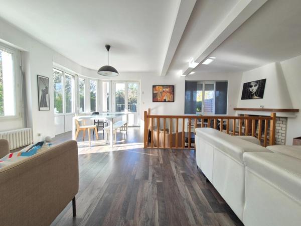 Maison à vendre 6 pièces SAINT SULPICE DE ROYAN (17) - 5 chambres - terrain de 708m²