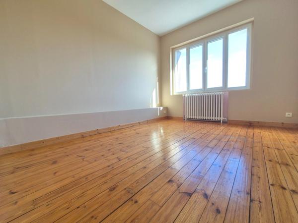 Maison à vendre 6 pièces SAINT SULPICE DE ROYAN (17) - 5 chambres - terrain de 708m²