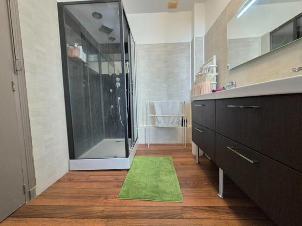 Maison à vendre 6 pièces SAINT SULPICE DE ROYAN (17) - 5 chambres - terrain de 708m²