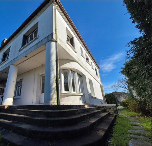 Maison à vendre 6 pièces SAINT SULPICE DE ROYAN (17) - 5 chambres - terrain de 708m²