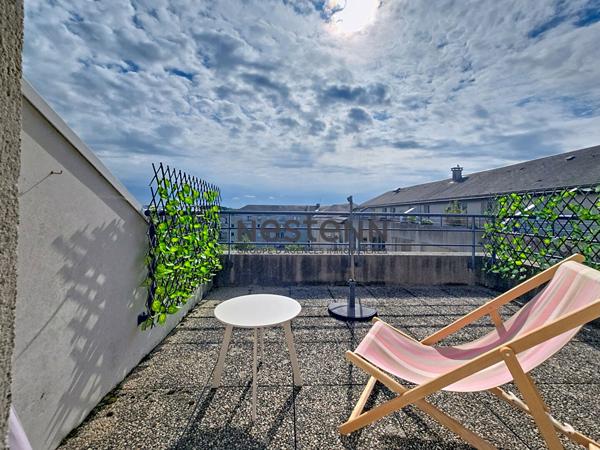 A VENDRE Rare à Caen Mémorial  Duplex familial 130 m² dernier étage avec terrasse