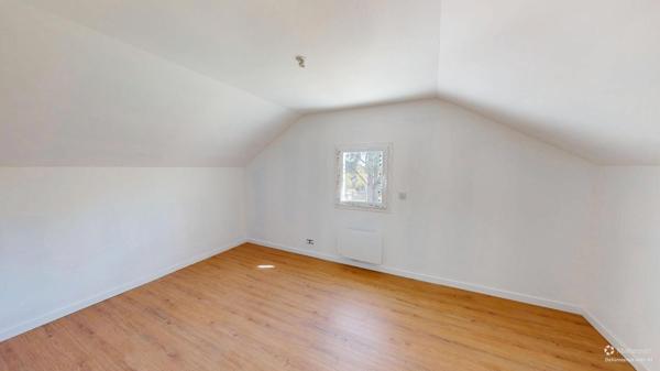 Maison à vendre dans le centre de LÉOGNAN !
