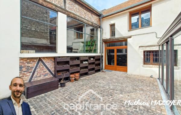 A vendre SENNECEY LE GRAND MAISON de 136 m² - DEPENDANCE ET ATELIER DE 262 m²