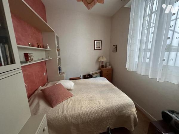 VANNES Centre ville, T2 2ème étage sans ascenseur