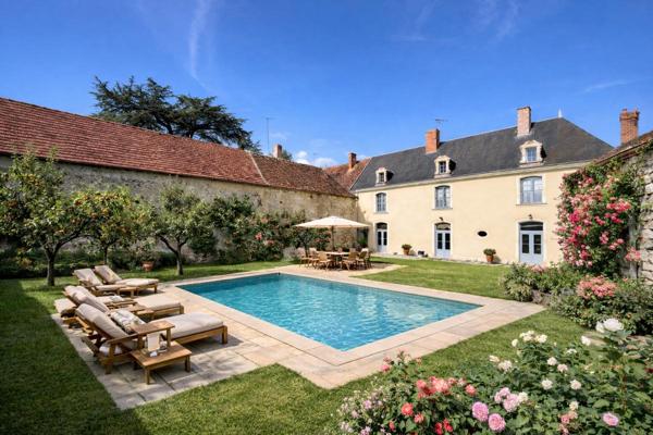 Maison Ecueille 7 pièce(s) 250 m2