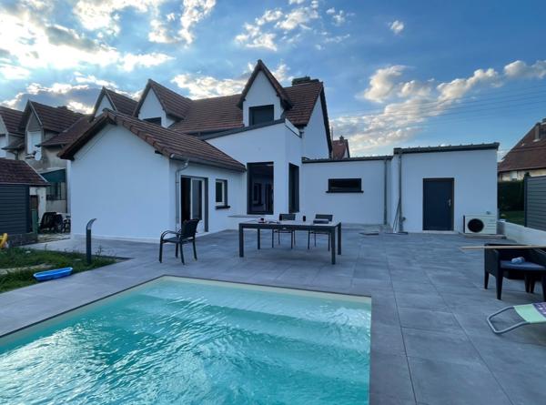 Maison 132 m² - 4 chambres - piscine