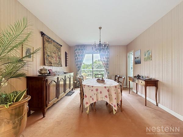 Appartement Saint Cyr Sur Loire 135.76 m2 avec terrasse et garage