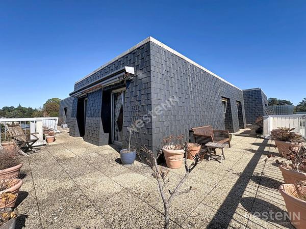 Appartement Saint Cyr Sur Loire 135.76 m2 avec terrasse et garage