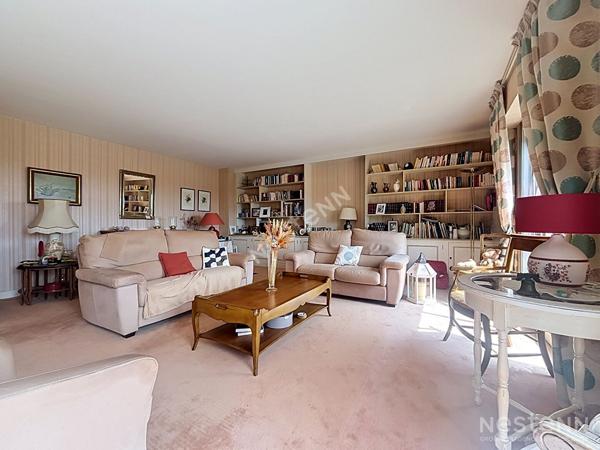 Appartement Saint Cyr Sur Loire 135.76 m2 avec terrasse et garage